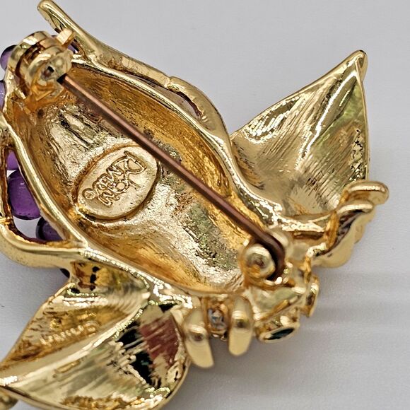 Joan Rivers Bee Brooch Vtg Grape Vine Fruit Cluster Enamel Figural Insect Pin - Picture 9 of 10